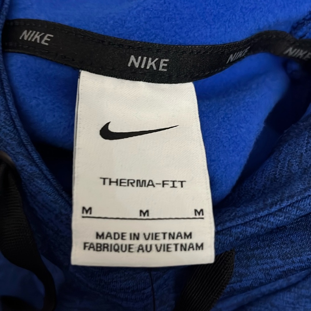 Nike THERMA FIT Hoodie Size M - Picture 10 of 17